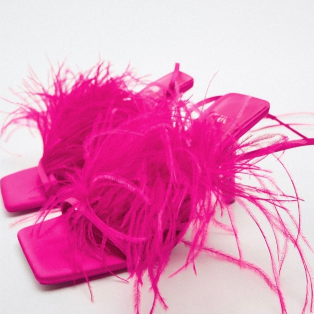Brand new Zara fuchsia feather heels